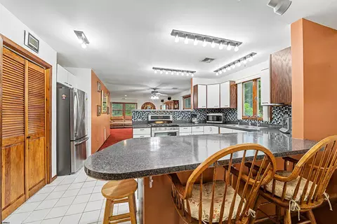 Kitchen - 633 8th Ave, Galloway, NJ 08205 photo 2 of 4