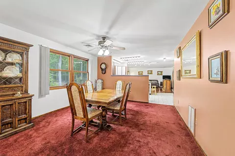 Dining - 633 8th Ave, Galloway, NJ 08205 photo 3 of 3