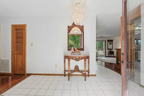 Entry Way - 633 8th Ave, Galloway, NJ 08205 photo 1 of 3