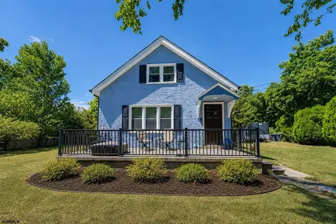 276 W Koch Ave, Egg Harbor City, NJ 08215