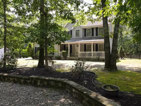 1400 Strawberry St, Mays Landing, NJ 08330