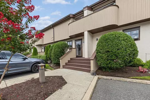 5 Spinnaker Ct #59, Ocean City, NJ 08226