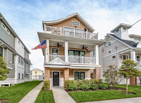 625 Bay Ave, Ocean City, NJ 08226