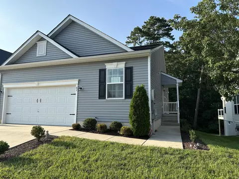 62 Gasko Rd, Hamilton, NJ 08330
