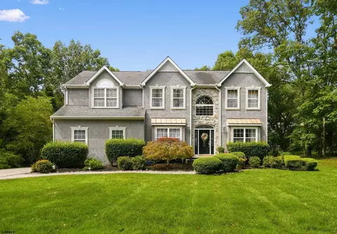 115 Lighthouse Ln, Egg Harbor Township, NJ 08234
