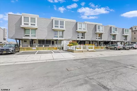 151 N Annapolis Ave #2, Atlantic City, NJ 08401