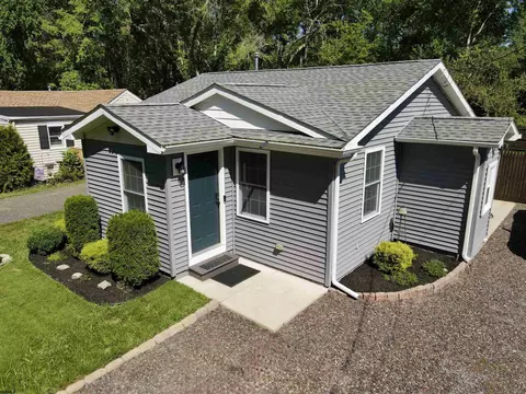 4369 Township Ave, Mays Landing, NJ 08330