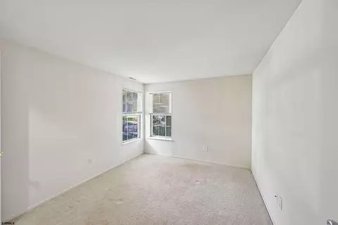 Bedroom - 178 Meadow Ridge Rd #178, Smithville, NJ 08205 photo 1 of 5