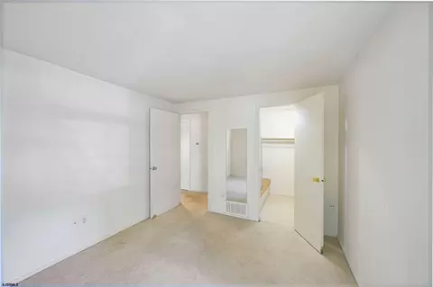 Bedroom - 178 Meadow Ridge Rd #178, Smithville, NJ 08205 photo 5 of 5