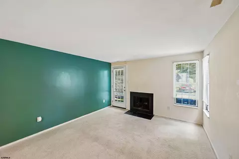 Living - 178 Meadow Ridge Rd #178, Smithville, NJ 08205 photo 2 of 5