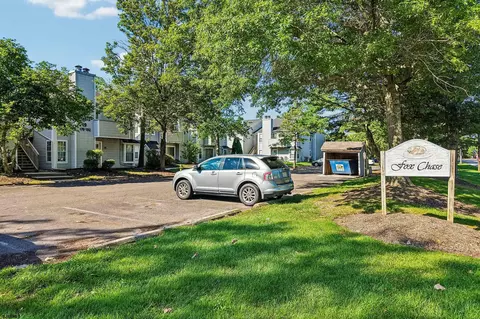 Exterior - 178 Meadow Ridge Rd #178, Smithville, NJ 08205 photo 5 of 8