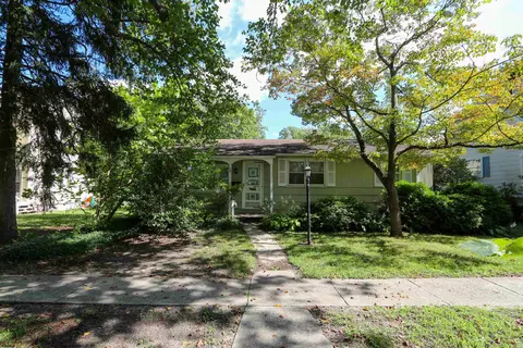 544 St Louis Ave, Egg Harbor City, NJ 08215