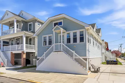 15 E 14th St, Ocean City, NJ 08226