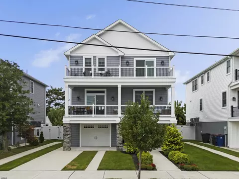 326 N Dudley Ave, Ventnor City, NJ 08406