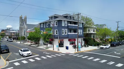 736 Wesley Ave #F, Ocean City, NJ 08226