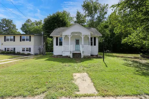 150 Antwerp Ave, Egg Harbor City, NJ 08215