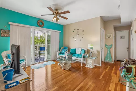 2 S Montgomery Ave #B1, Atlantic City, NJ 08401