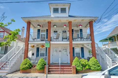 210 E Hand Ave #3, Wildwood, NJ 08260