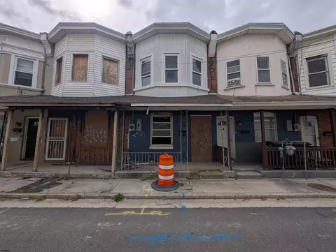 18 Brooklyn Ave, Atlantic City, NJ 08401