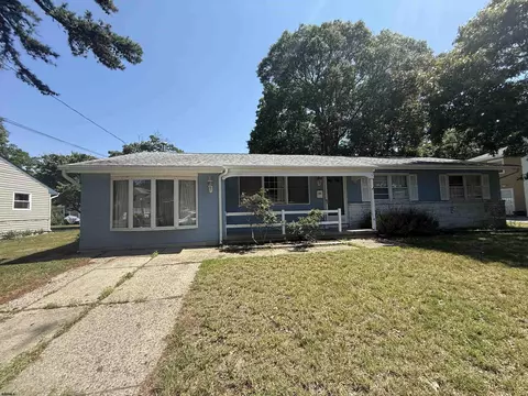27 W Laurel Dr, Somers Point, NJ 08244