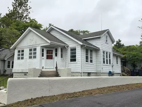 28 Shady Ln, Absecon, NJ 08201