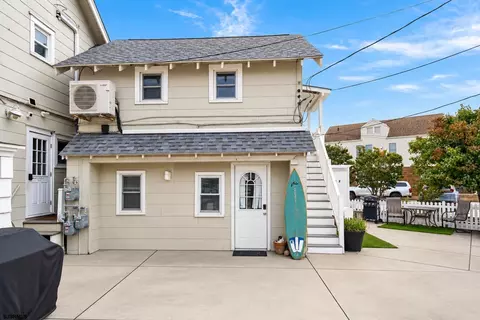 3 Gardens Rd #3, Ocean City, NJ 08226