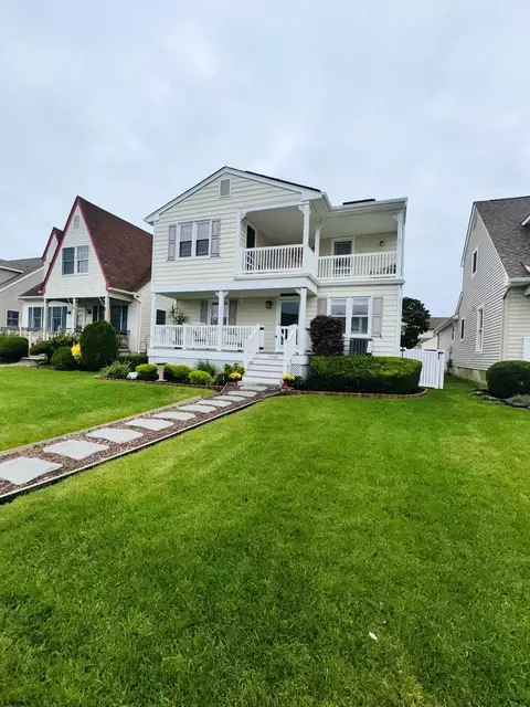 2941 Simpson Ave, Ocean City, NJ 08226