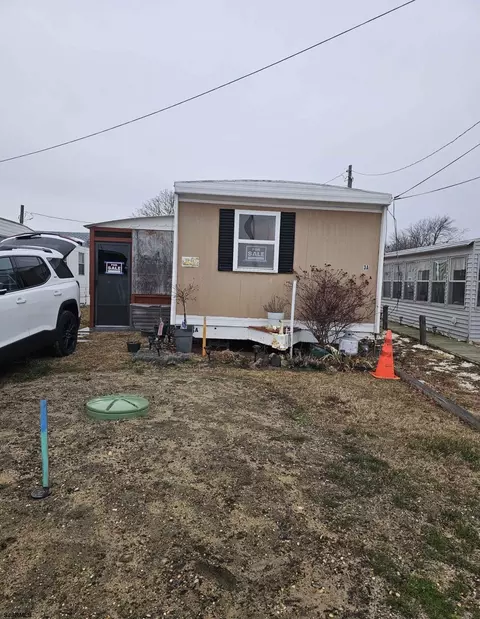 3 Adeline Ave # A, Fortescue, NJ 08321