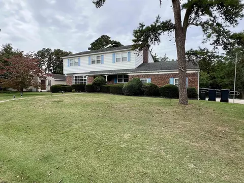 405 Cynwyd Dr, Absecon, NJ 08201