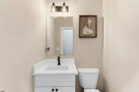 Bath - 301 Elm, Galloway, NJ 08205 photo 1 of 4