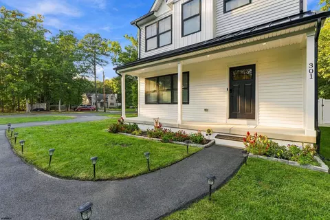 Exterior - 301 Elm, Galloway, NJ 08205 photo 6 of 16