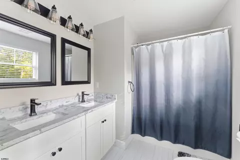 Bath - 301 Elm, Galloway, NJ 08205 photo 3 of 4
