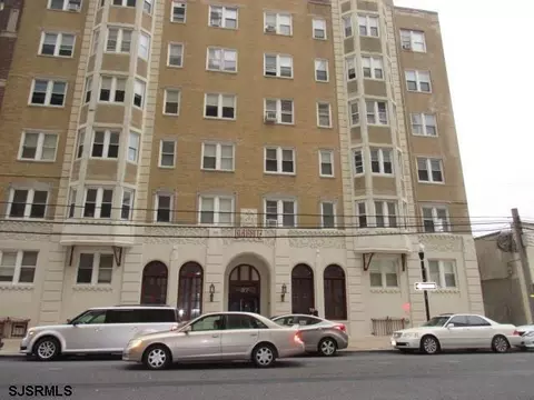 37 S Iowa Ave #7B, Atlantic City, NJ 08401
