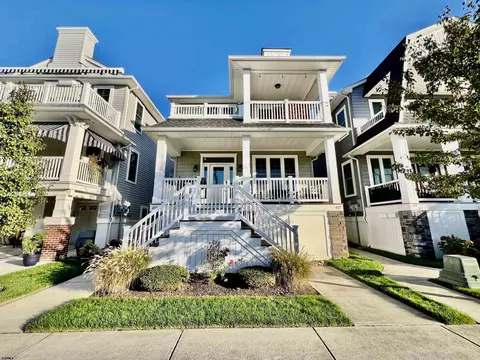 405 Asbury Ave #1ST, Ocean City, NJ 08226