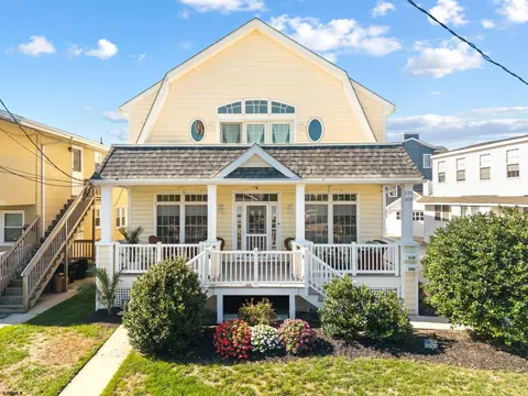 508 Battersea Rd #1, Ocean City, NJ 08226