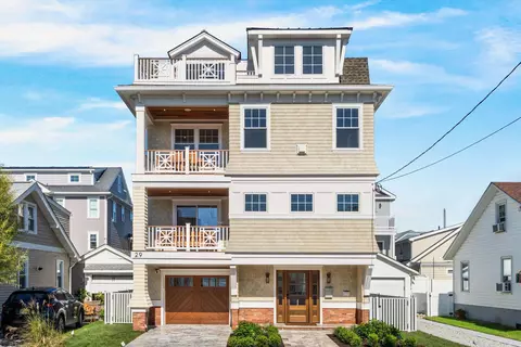 29 Sunset Pl, Ocean City, NJ 08226