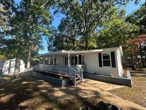 800 College Apt 16 Dr, Vineland, NJ 08360