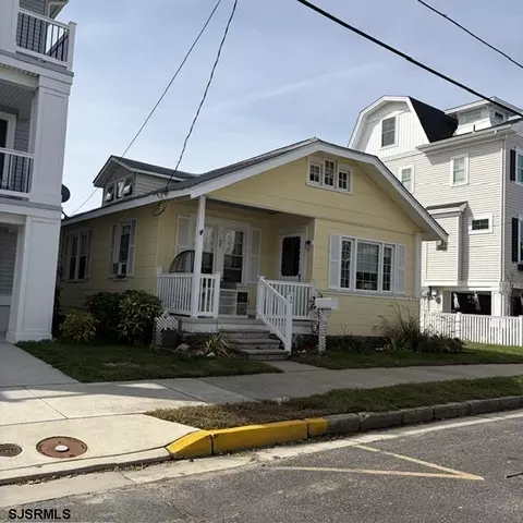 56 Sunset Pl, Ocean City, NJ 08226