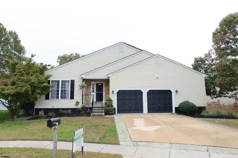 65 Freemont Ct, Mays Landing, NJ 08330