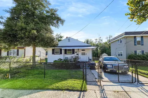 107 W Ridgewood Ave, Pleasantville, NJ 08232