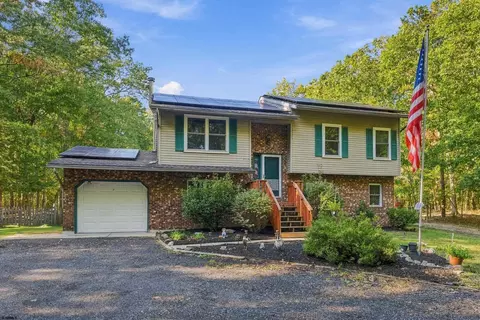 Exterior - 421 A S Fourth Ave, Galloway Township, NJ 08205 photo 2 of 12