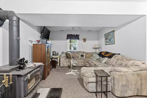 Living - 421 A S Fourth Ave, Galloway Township, NJ 08205 photo 1 of 2