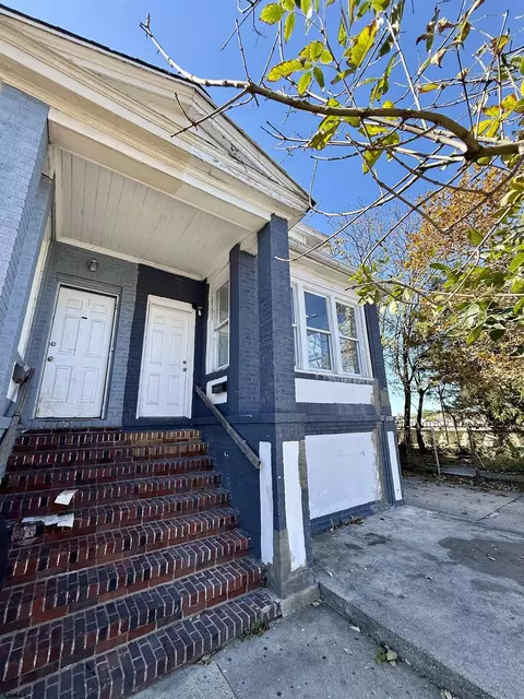 128 N Hartford Ave, Atlantic City, NJ 08401