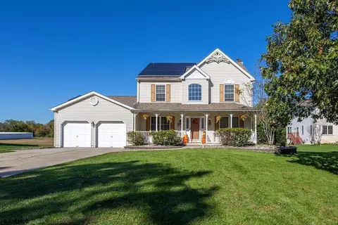 108 Bells Lake Rd, Turnersville, NJ 08012