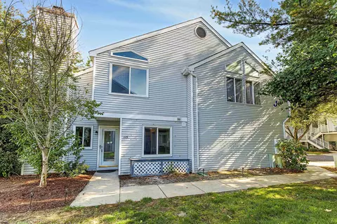 115 Heather Croft #115, Egg Harbor Township, NJ 08234