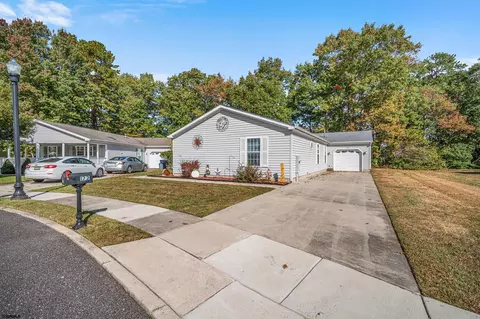 172 Turnberry Ct, Mays Landing, NJ 08330