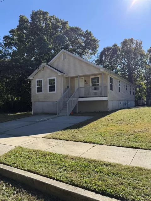 727 Cayuga Ave, Pleasantville, NJ 08232
