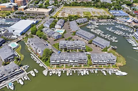 710 Harbour Cv #710, Somers Point, NJ 08244