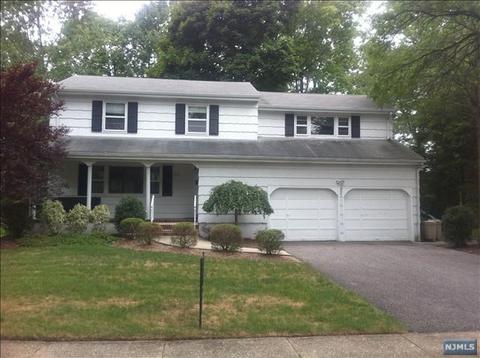 224 Taylor Rd, Paramus, NJ 07652 photo 1
