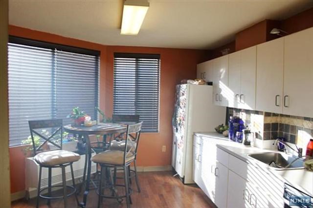 115 Polifly Rd #4a, Hackensack, NJ 07601 photo 1